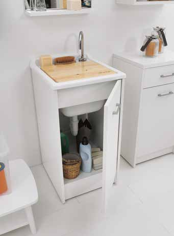 Colavene Domestica 45x50 Lavatoio bianco con tavola, dettaglio della doccetta estraibile