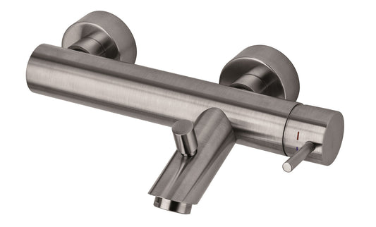 Paffoni Light Lig022st Miscelatore Vasca Senza Duplex Steel ambientato in box doccia con pareti in vetro