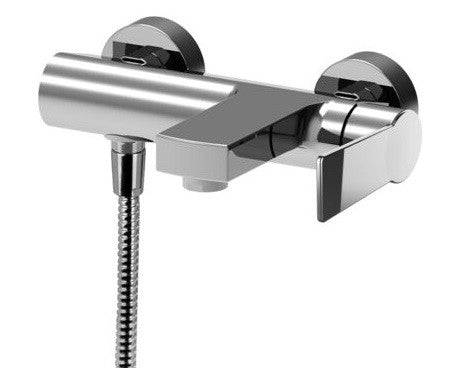 Paffoni Tango Ta022cr Miscelatore Vasca Senza Duplex Cromo ambientato in box doccia con pareti in vetro