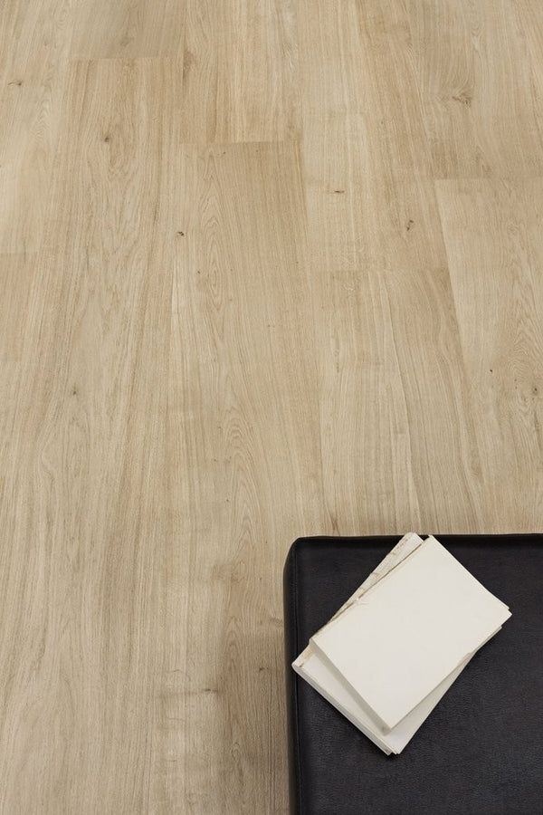Pavimento 30x180 effetto parquet Di Pino In Gres Porcellanato 10 Mm Honey Ceramica Sant Agostino Primewood CSAPRWHO18