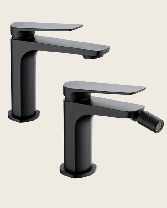 Coppia rubinetti lavabo e bidet senza scarico in ottone, vista frontale su sfondo bianco - Exagonshop