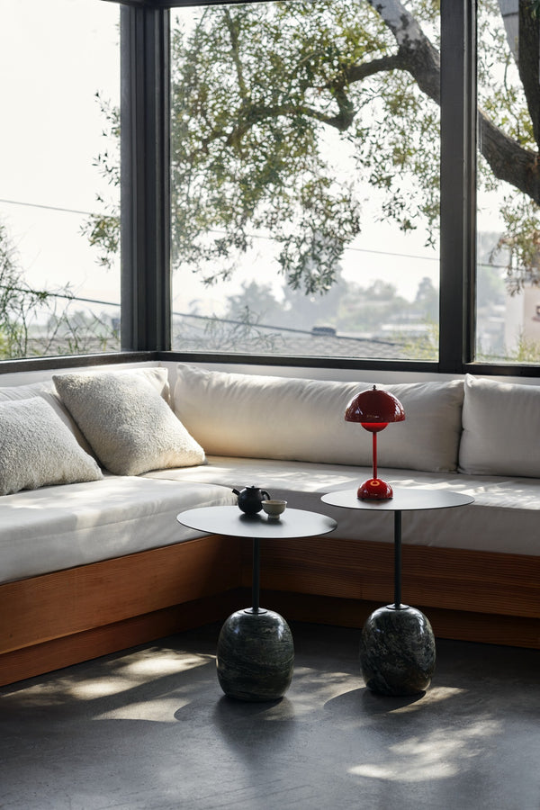 &Tradition Flowerpot VP9 Lampada ricaricabile da interno Rosso, particolare del diffusore luminoso