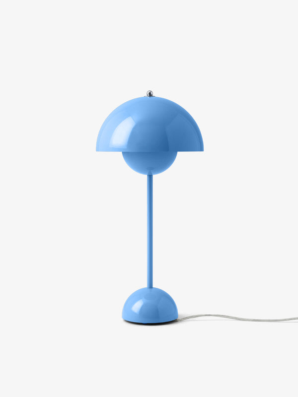 &Tradition Flowerpot VP3 Lampada da tavolo da interno swim Azzurro, particolare del diffusore luminoso