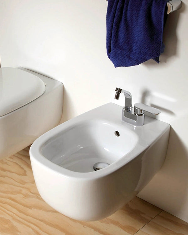 Ceramica Flaminia Bonola coppia sanitari sospesi goclean vista laterale Exagonshop