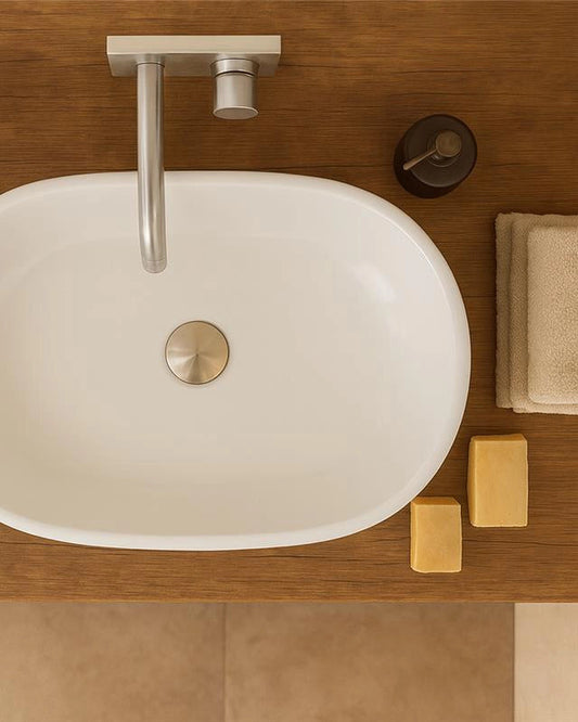 Ciotola 60x39 da appoggio in ceramica bianco opaco, vista frontale su sfondo bianco - Exagonshop