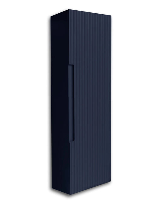 Colonna bagno 120x34 Mango blu notte reversibile ambientato in bagno moderno con specchio e accessori - Exagonshop