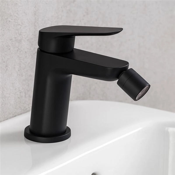 Miscelatore bidet Totem in ottone nero opaco