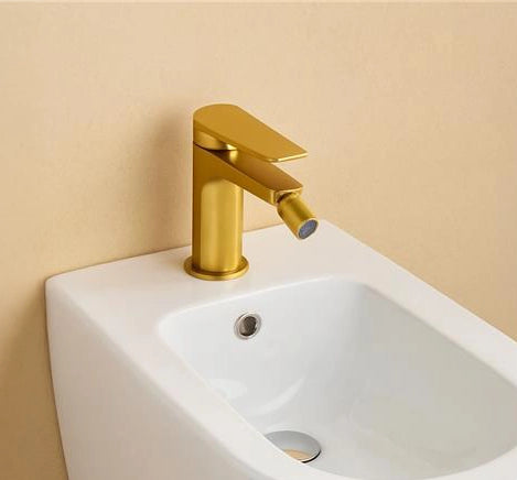 Miscelatore bidet senza scarico in ottone oro spazzolato, componenti inclusi smontati: corpo incasso, placca e rosone...