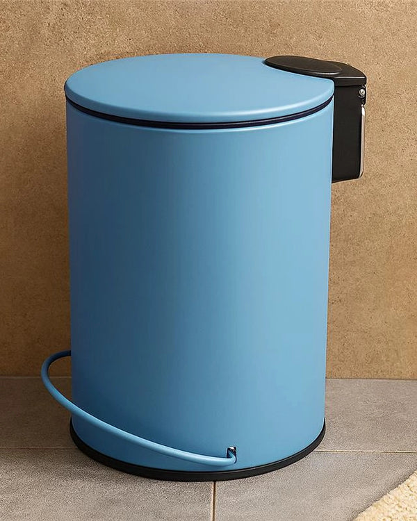 Pattumiera 3 L soft close in acciaio blu pastello Color montato a parete, vista del design e della finitura - Exagonshop