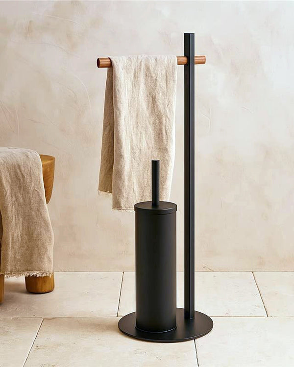 Piantana portascopino portarotolo in bamboo e acciaio nero Nero Opaco in naturale montato a parete, vista del design e...