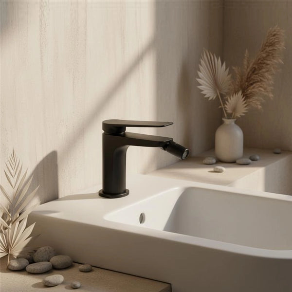 Rubinetto miscelatore bidet senza scarico in ottone nero opaco Momo