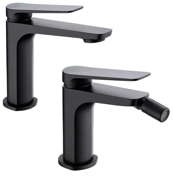 Coppia rubinetti lavabo e bidet senza scarico in ottone ambientato su piano bagno con accessori - Exagonshop