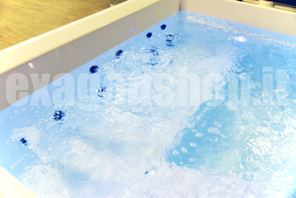 Novellini Divina XL Spa Outdoor minipiscina vasca idromassaggio da esterno con cromoterapia audio bluetooth UV Copertura termica