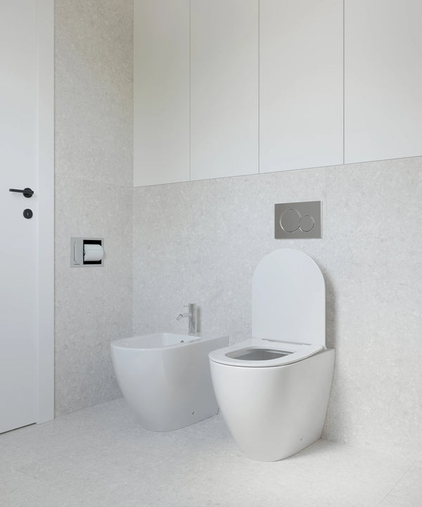Sanitari filomuro ceramica vaso e bidet con sedile chiusura rallentata Linea Zeta