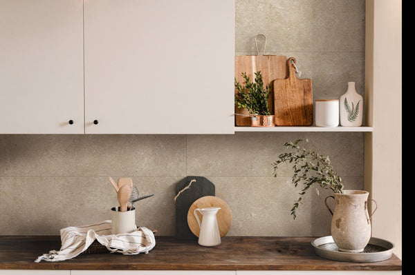 Pavimento rivestimento 100x100 sp.8,5 mm in gres porcellanato strutturato rettificato greige Ragno Eterna