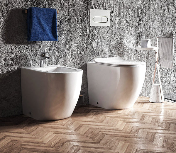 Sanitari filomuro ceramica vaso e bidet con sedile chiusura rallentata Linea Zeta