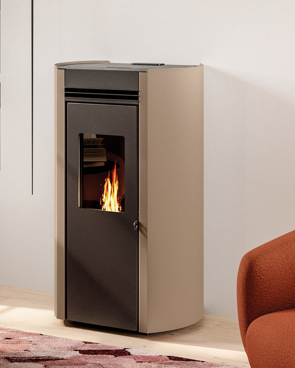 Flo 6 Palazzetti Stufa a pellet ad aria in acciaio verniciato caffellatte Ecofire 805809802