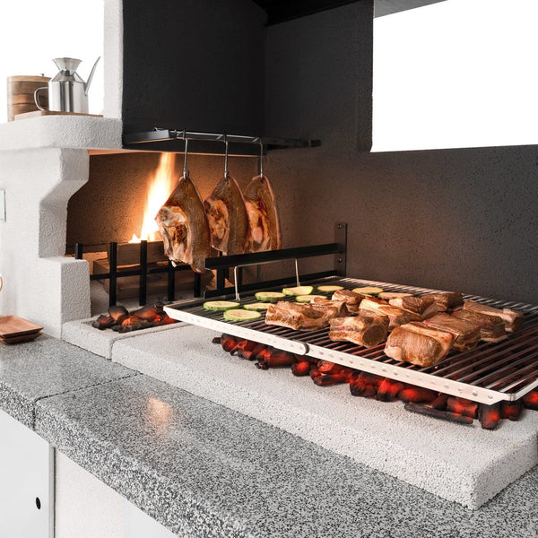 Palazzetti Trinidad 2 barbecue con grill extralarge e Grey, dettaglio del pannello comandi e della bocca di carico