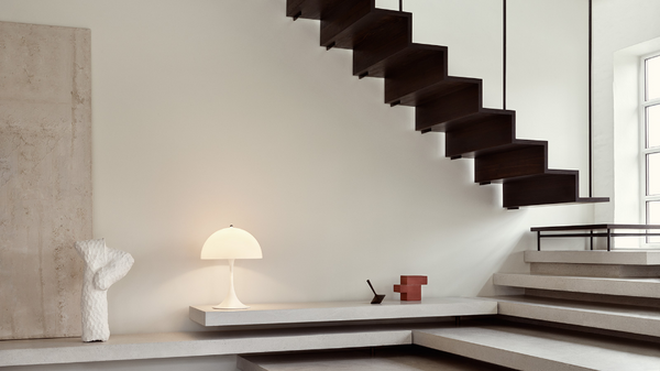 Louis Poulsen Panthella Table Lampada Da Tavolo bianco, particolare del diffusore luminoso