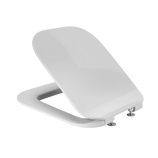 Coppia sanitari filo muro a pavimento bidet e vaso con sedile rallentato bianco lucido Porcelanosa Noken Essence C