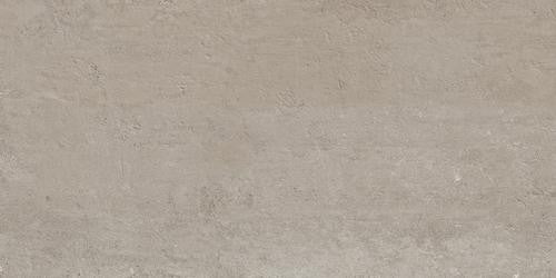 Pavimento Rivestimento 30x60 greige effetto cemento 9,5 mm in porcellana e rettificato, superficie e texture ravvicinata...