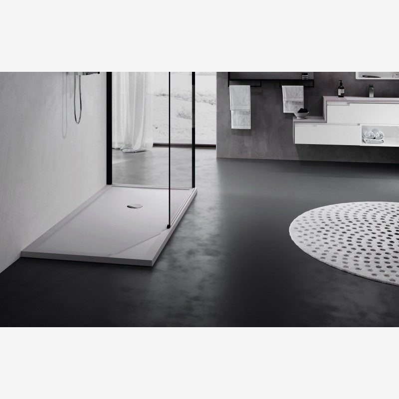 Novellini Olympic Plus Piatto Doccia 150x700 Rettangolare, vista laterale dello spessore e del bordo