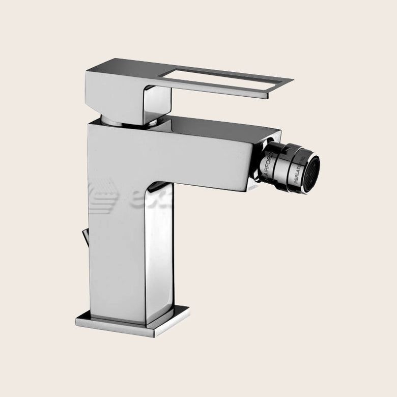 Paffoni Effe Ef135 Miscelatore bidet con scarico automatico in lucido, vista frontale della maniglia e della bocca di...
