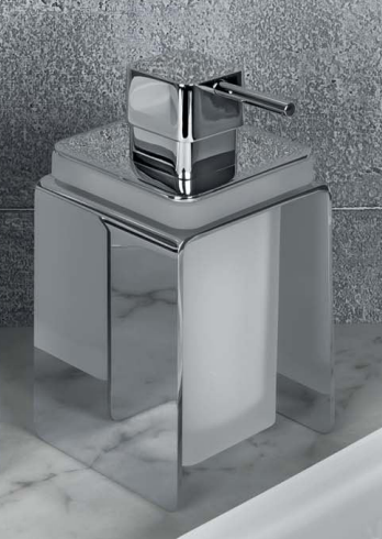 Colombo Forever b9334 dispenser Spandisapone liquido Da in vetro acidato e naturale montato a parete, vista del design e...