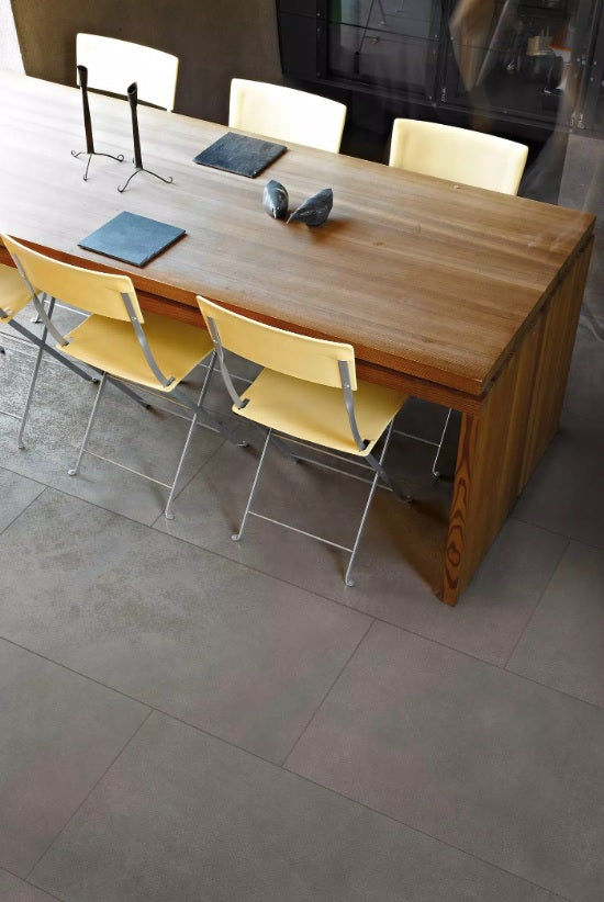 Floor Gres Industrial Pavimento Rivestimento Da Esterno in ambientazione completa, vista d'insieme della stanza - Florim...