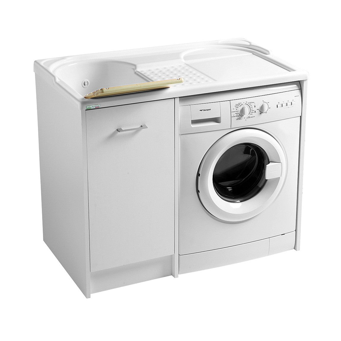 Colavene Domestica 106x50 lavatoio vasca Sinistra porta installato su lavello, vista della bocca e della leva