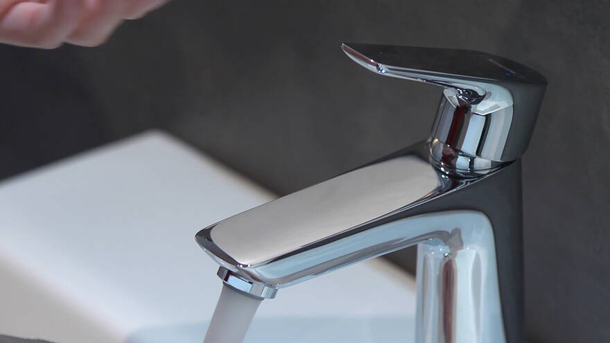 Hansgrohe Talis E Miscelatore Monocomando Lavabo 110 con, vista frontale su sfondo bianco