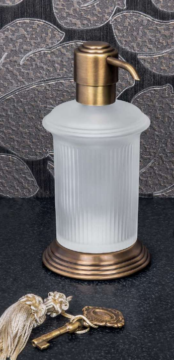 Colombo design Hermitage dispenser sapone liquido da in vetro acidato e ottone montato a parete, vista del design e della...