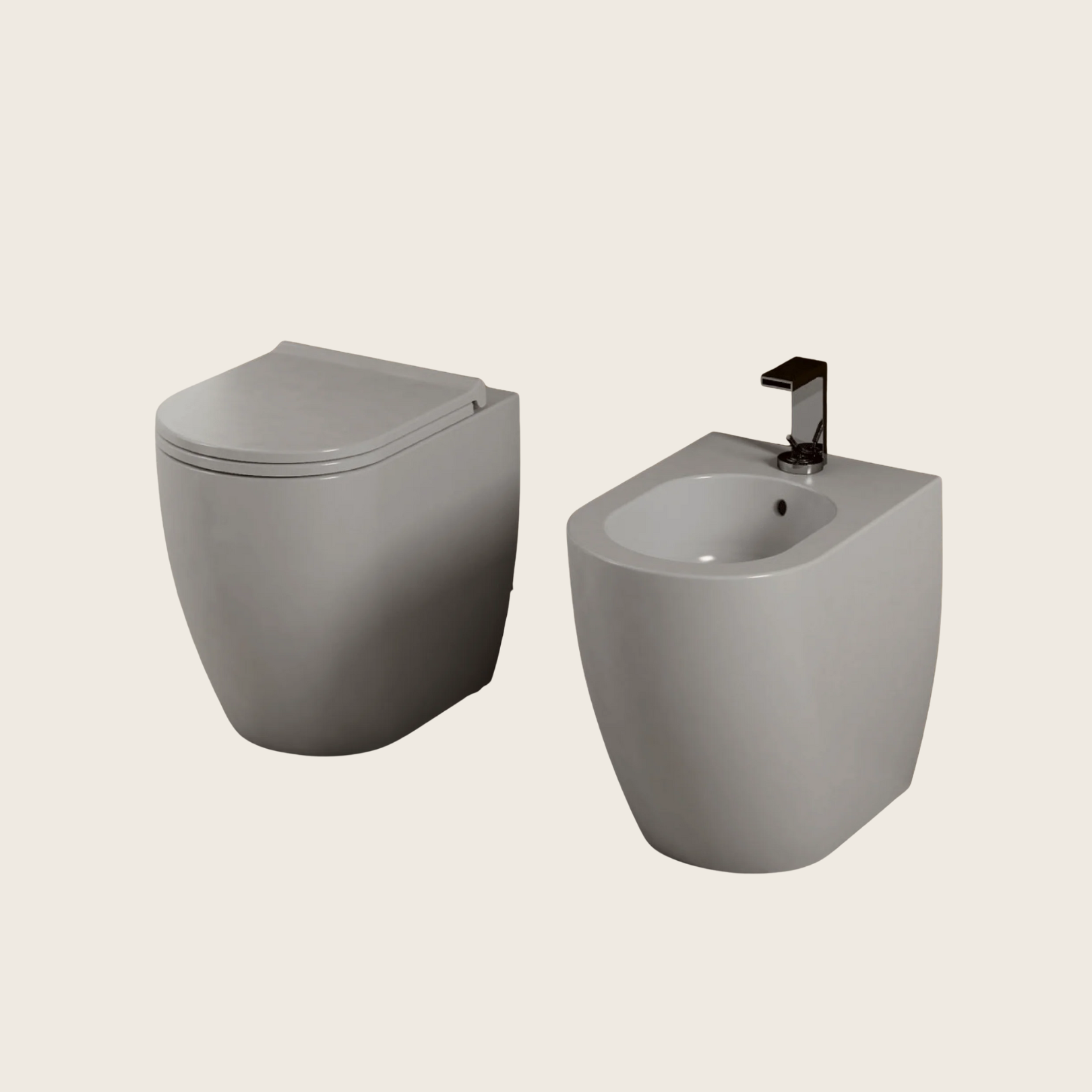 Ceramica Cielo Smile 53 Coppia Sanitari vaso e bidet a ambientato su piano bagno con accessori