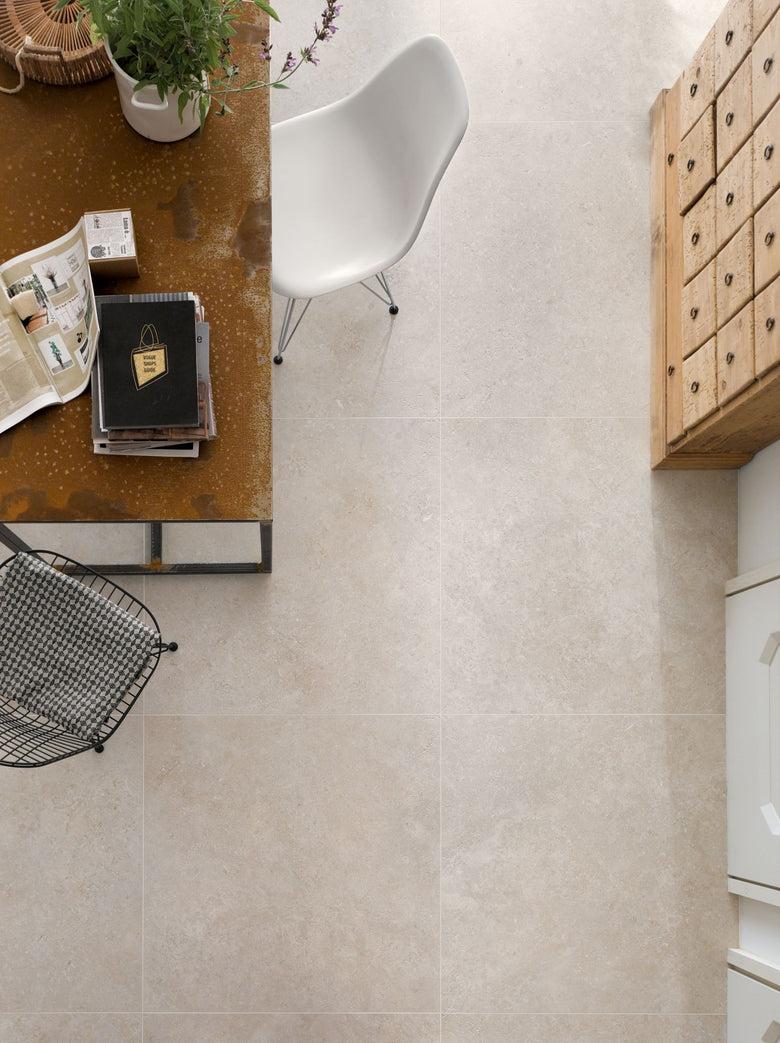 Cotto D'Este Secret Stone 14mm Pavimento Rivestimento 90x90 posata in ambiente arredato, dettaglio della venatura - Cotto...