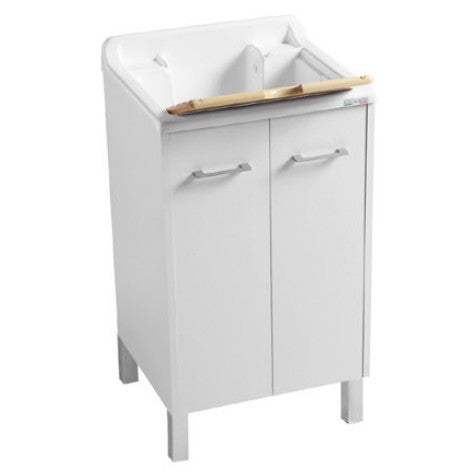 Colavene Domestica 50x45 Lavatoio con piedini Bianco installato su lavello, vista della bocca e della leva