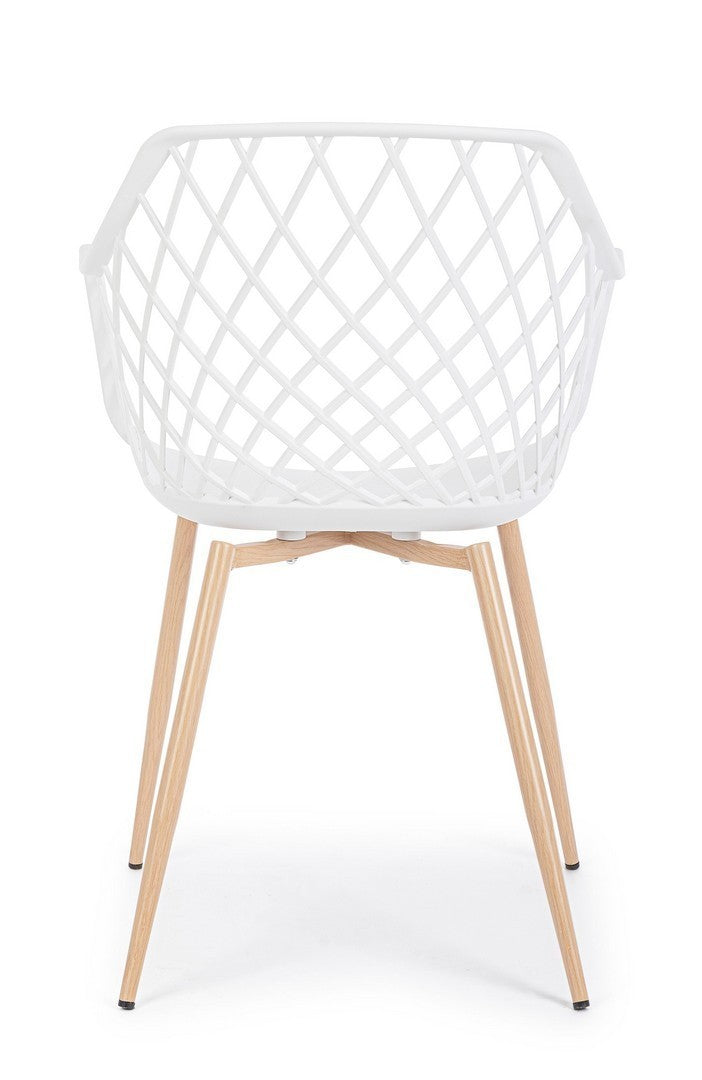 Andrea Bizzotto Optik sedia di design con gambe in acciaio ambientato in spazio living con arredi coordinati