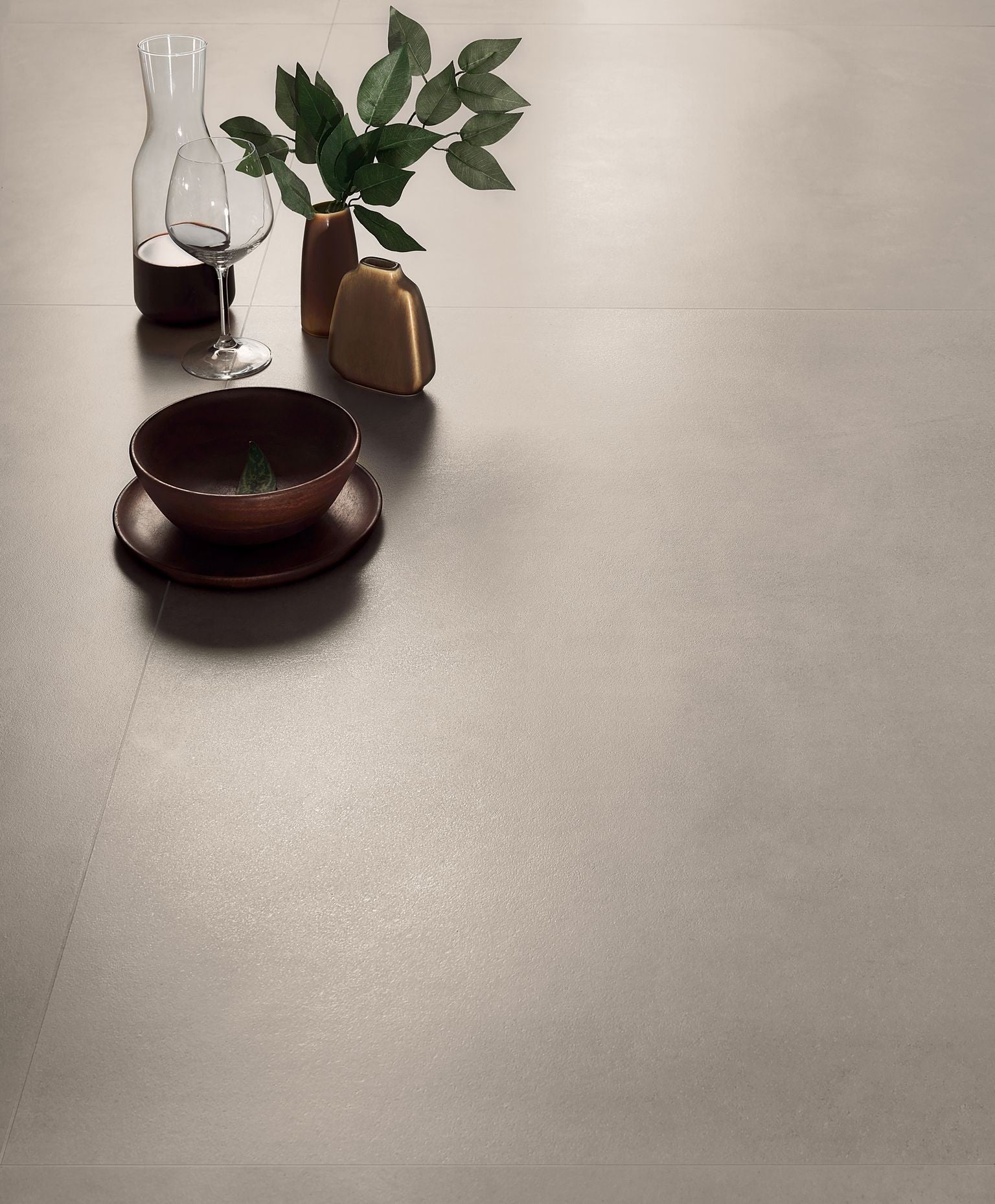 Cotto D'Este Kerlite Cement Project 5 Plus Pavimento in ambientazione completa, vista d'insieme della stanza - Cotto D...