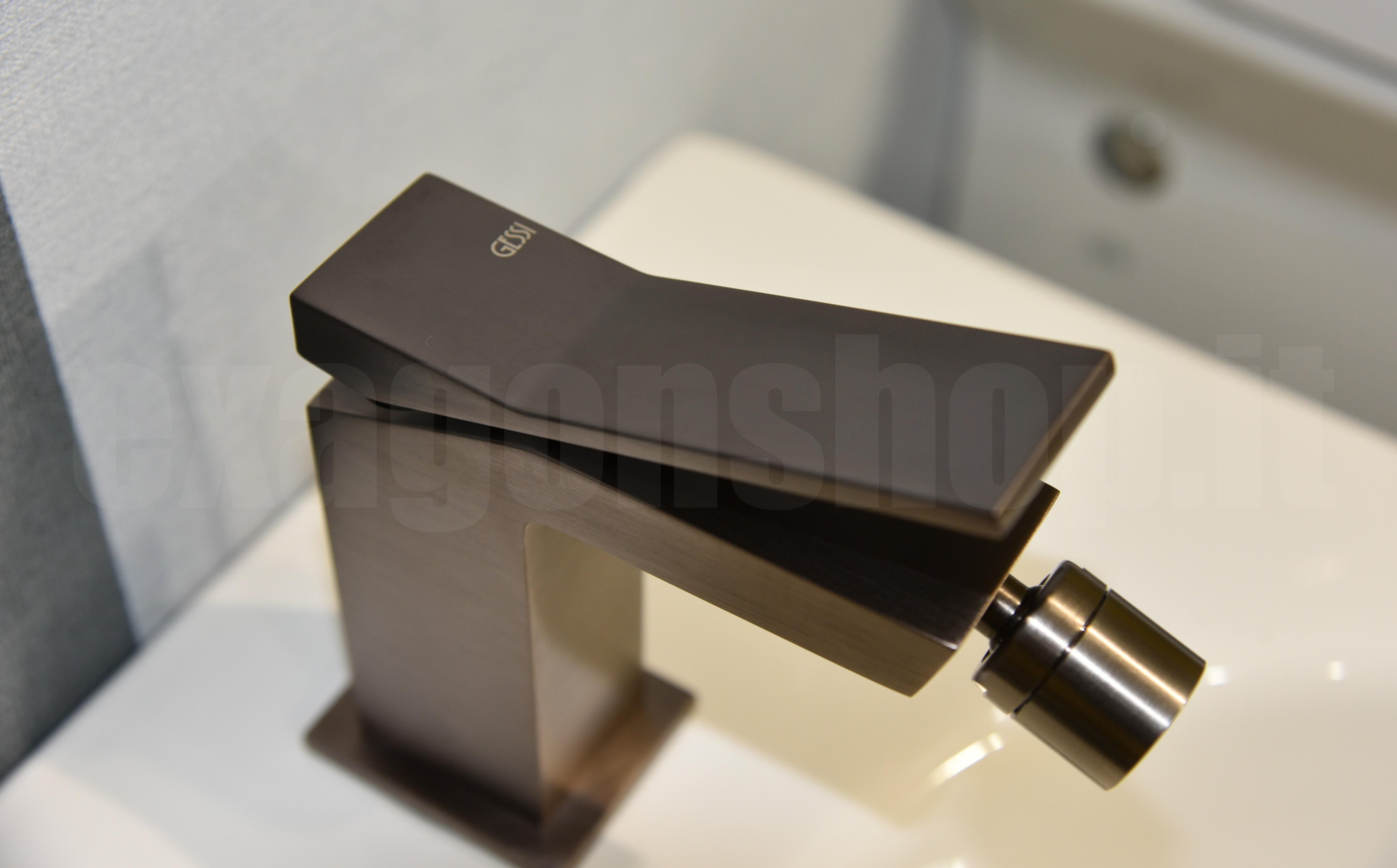 Gessi Rettangolo K Miscelatore Bidet con piletta black, componenti inclusi smontati: corpo incasso, placca e rosone