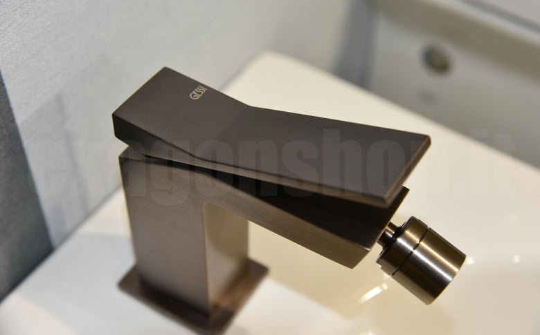 Gessi Rettangolo K Miscelatore Bidet con piletta black, componenti inclusi smontati: corpo incasso, placca e rosone