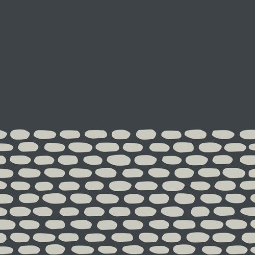 Mutina Tape Cobble Half Piastrella Cm 20,5x20,5 Black, superficie e texture ravvicinata del gres - Ceramiche Mutina
