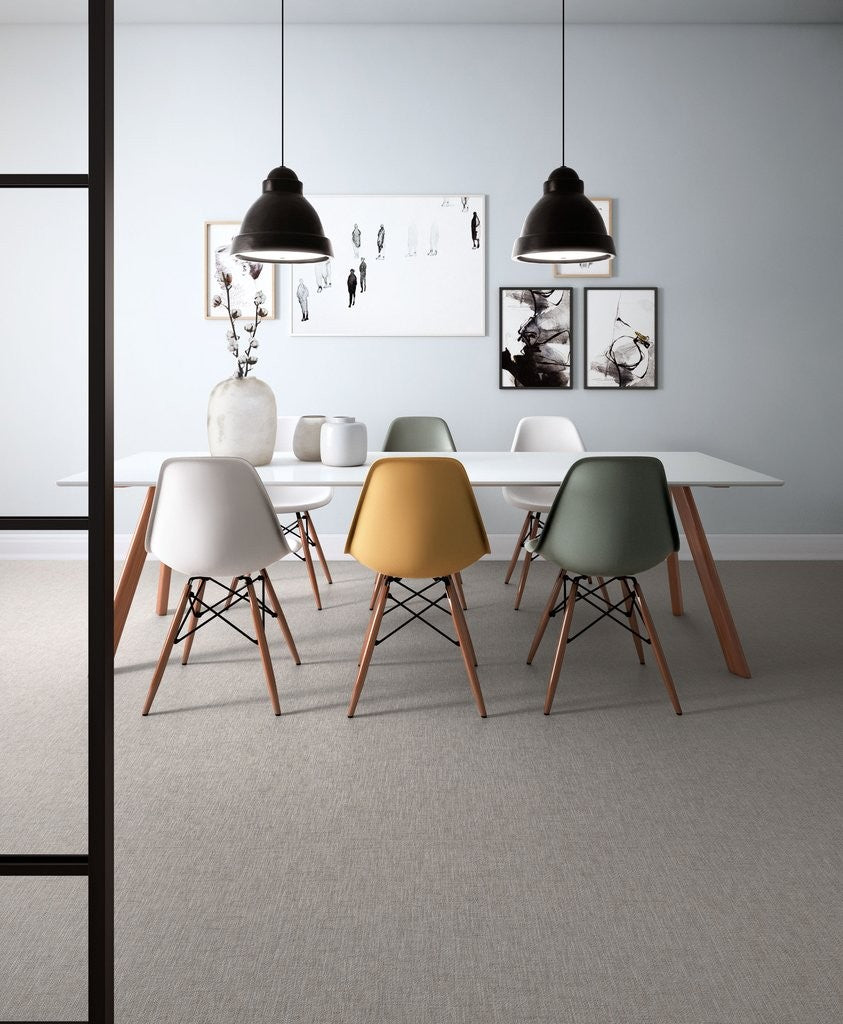Pavimento rivestimento 30x60 Effetto Tessuto Gres posata in ambiente arredato, dettaglio della venatura