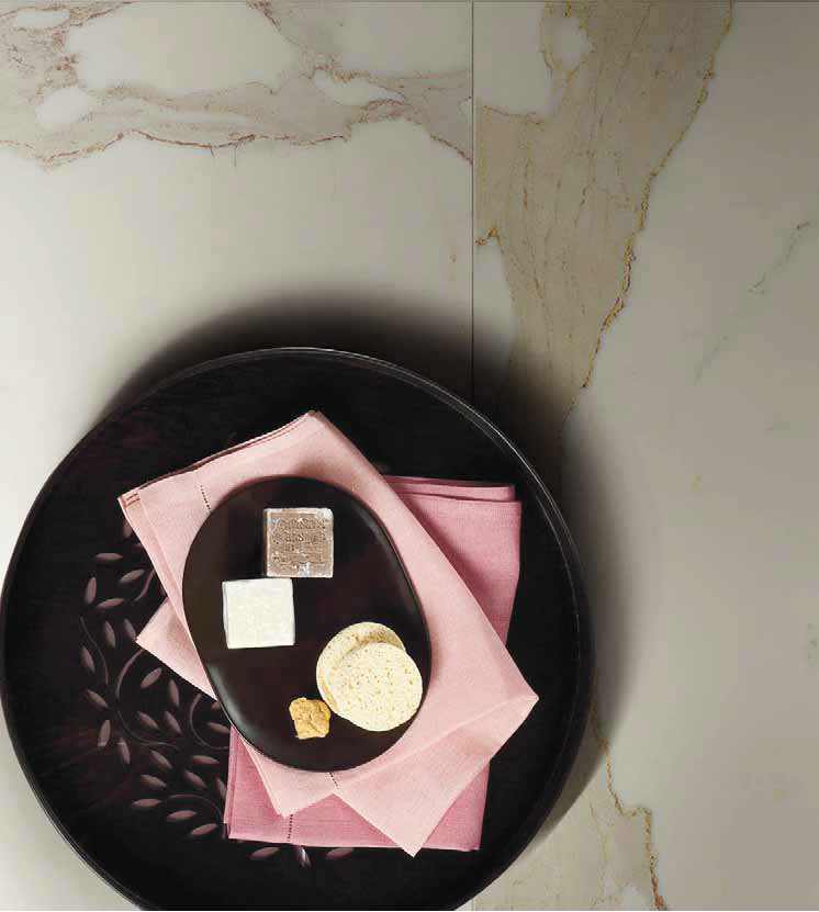 Cerim Antique Pure Marble 02 80x80 Rettificato Naturale, dettaglio ravvicinato della finitura e delle fughe