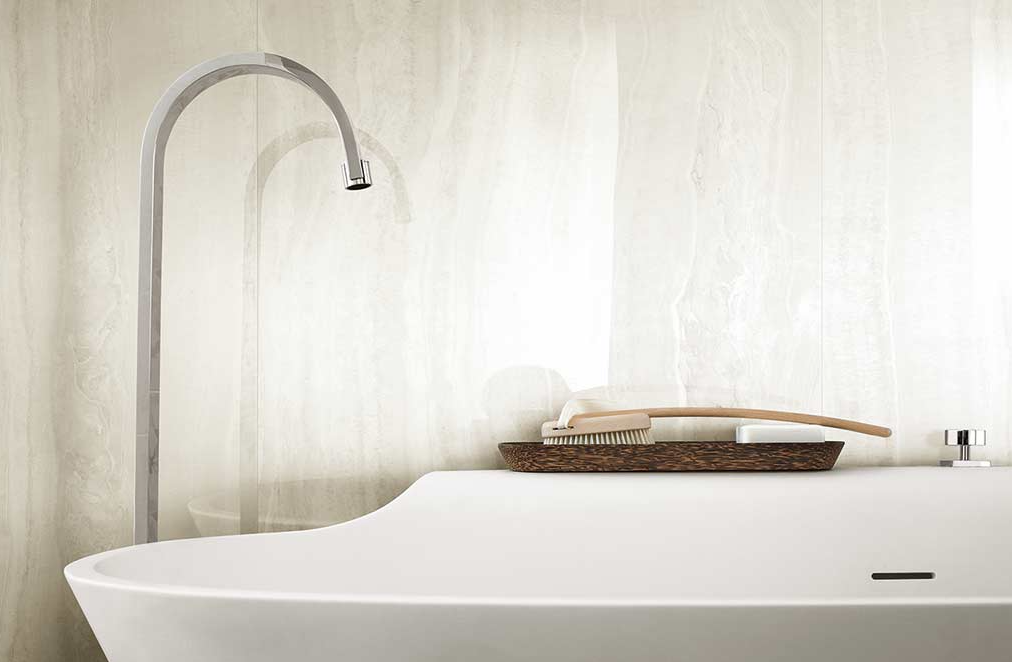 Cerim Onyx Pavimento Rivestimento 60x60 Cm Rettificato 10mm posata in ambiente arredato, dettaglio della venatura
