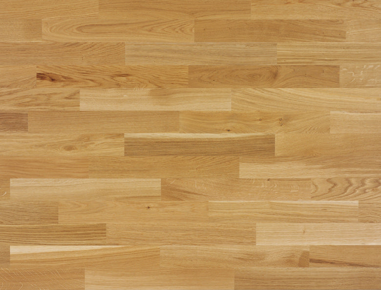 Bauwerk Parquet Monopark 15 Olio Naturale 470x70x10.8 mm in rovere, superficie e texture ravvicinata del gres