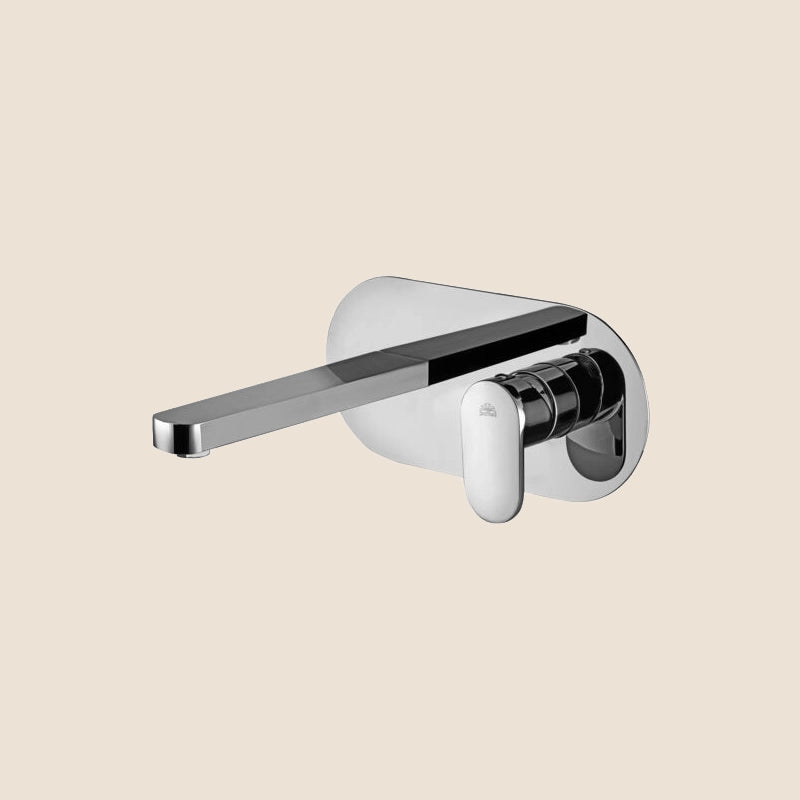 Paffoni Candy Ca106 Miscelatore lavabo a muro ad Incasso 2 ambientato su piano bagno con accessori