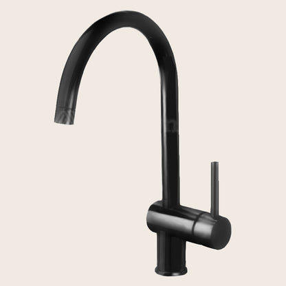 Paffoni Light LIG280NO Miscelatore Lavello Leva Stick Nero in opaco installato su lavello, vista della bocca e della leva