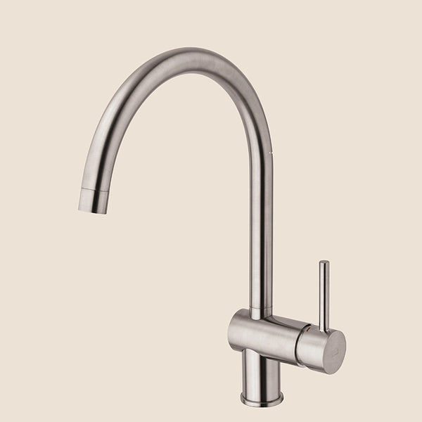 Paffoni Light Lig280st Miscelatore Lavello Corpo Canna installato su lavello, vista della bocca e della leva