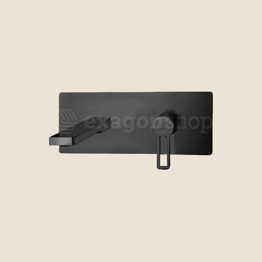 Paffoni Ringo Rin106no Miscelatore lavabo Incasso Nero Opaco ambientato su piano bagno con accessori