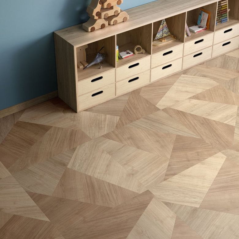 Pavimento 30x180 effetto parquet Di Pino In Gres in gres porcellanato e ceramica, superficie e texture ravvicinata del gres