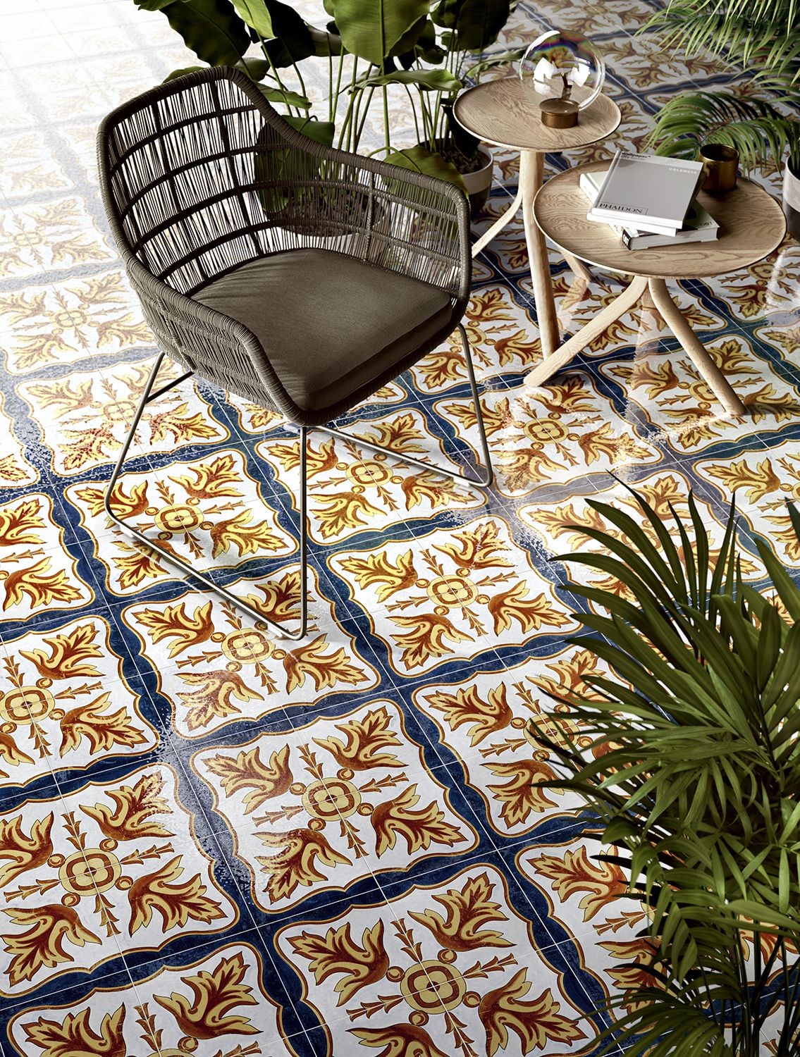 Ceramica Sant Agostino Vita Sole 02 Lucido Decoro 20x20 Cm, superficie e texture ravvicinata del gres